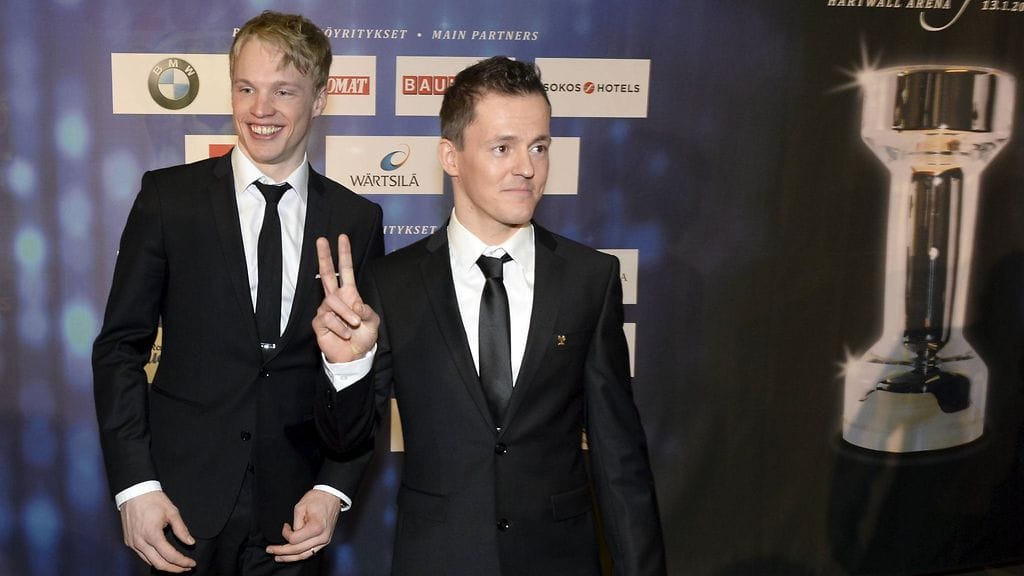 Olympiakultaa voittaneet maastohiihtäjät Iivo Niskanen ja Sami Jauhojärvi saivat Vuoden urheilija -palkinnon vuosi sitten.