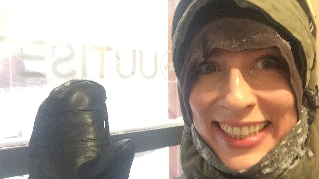 Mirja ja uutiset -kyltti