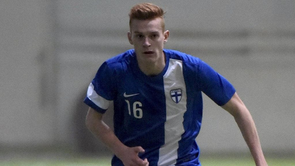 Matej Hradecky alle 21-vuotiaiden maaottelussa maaliskuussa 2015.