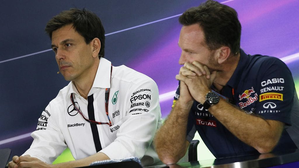 Toto Wolff ja Christian Horner Abu Dhabissa viime marraskuussa.