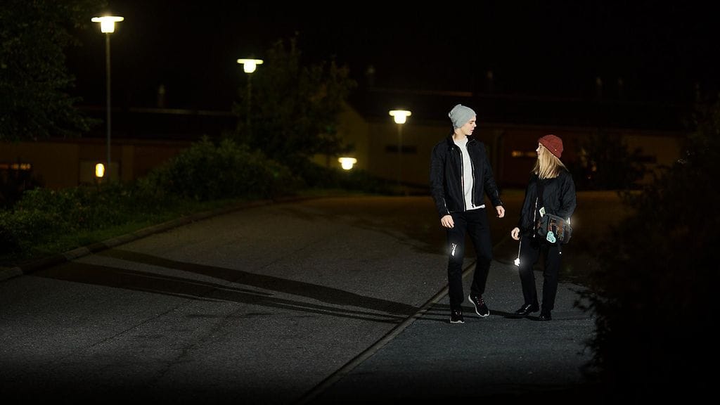 Heijastimen vaikutus turvallisuuteen on kaikkien tiedossa, mutta silti alle puolet suomalaisista käyttää sitä.