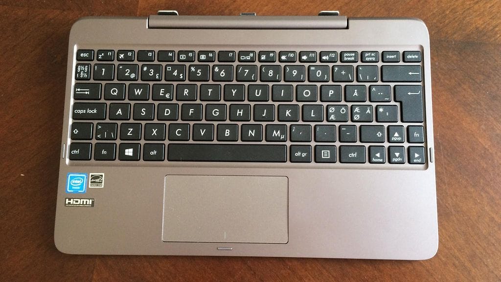 Asus Transformer Book T100HA -hybridikannettava
