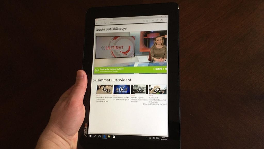 Asus Transformer Book T100HA -hybridikannettava