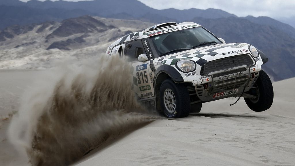 Mikko Hirvonen oli kertaalleen eksyksissä kisan aikana, mutta muuten hän suoritui mallikkaasti Dakar-debyytistään.