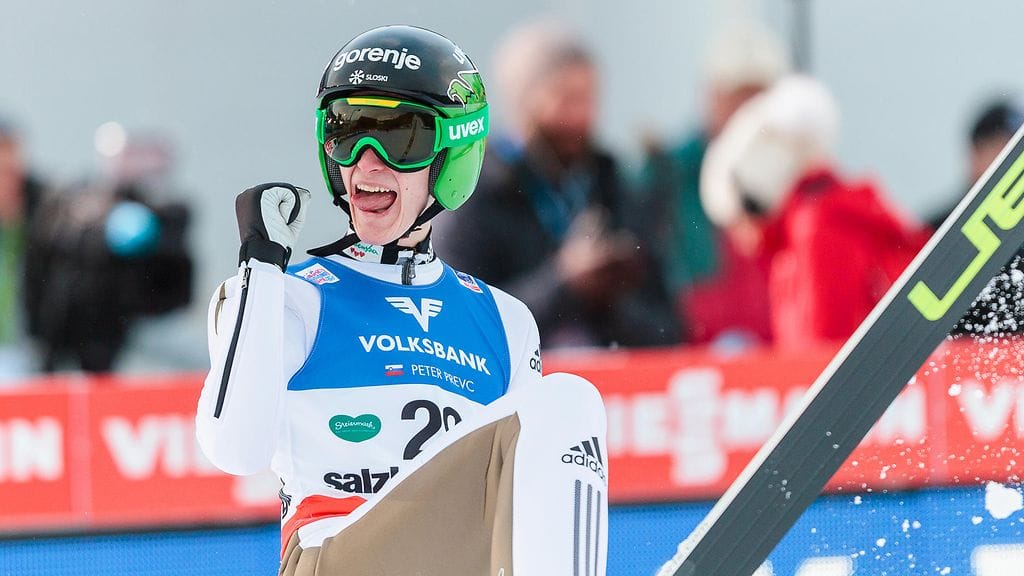 Peter Prevc paranteli Kulmin lentomäen ennätystä lauantaina.