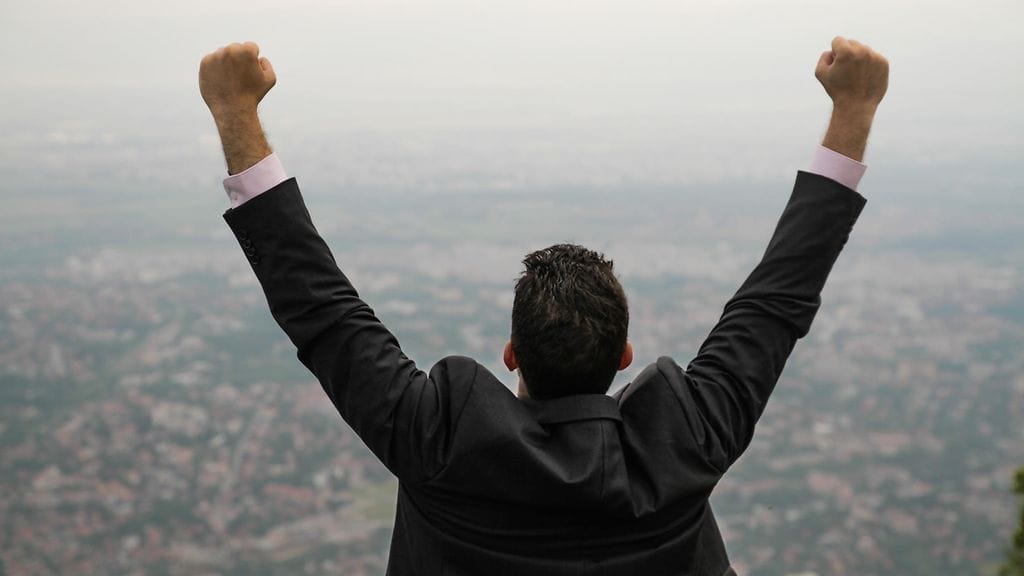 Jason Fried on pomo, joka uskoo menestyksen lähtevän hyvinvoivista työntekijöistä.