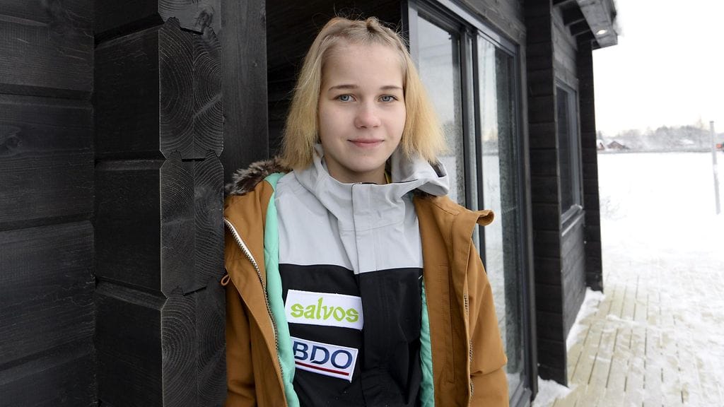 Alisa Vainio alitti viime vuonna maratonin olympiarajan, mutta ikäsäännön vuoksi hän ei voi osallistua Rion olympiamaratonille.