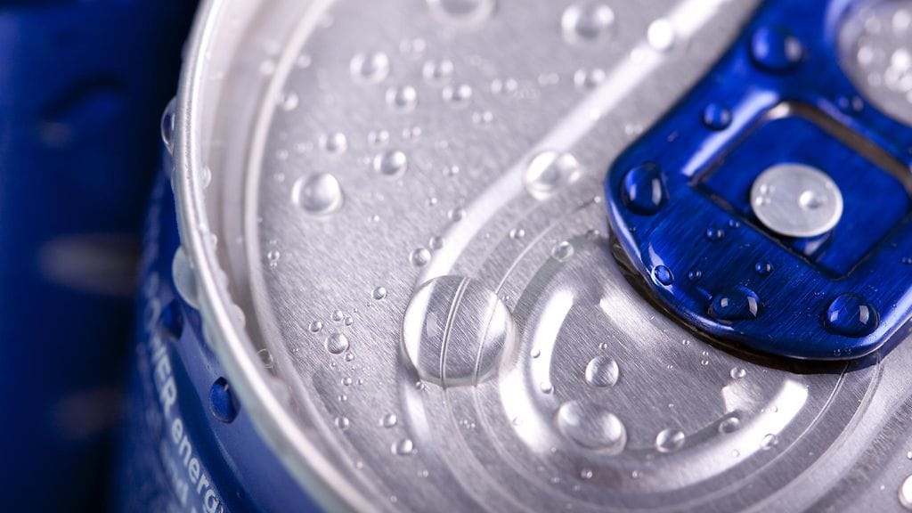 Brittiteini kertoo kärsivänsä vakavista terveysongelmista energiajuomien suurkulutuksen vuoksi.