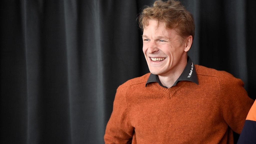 Toni Nieminen ei kieltäytynyt, kun hänelle tarjottiin mahdollisuutta osallistua normaalimäen SM-kisaan.