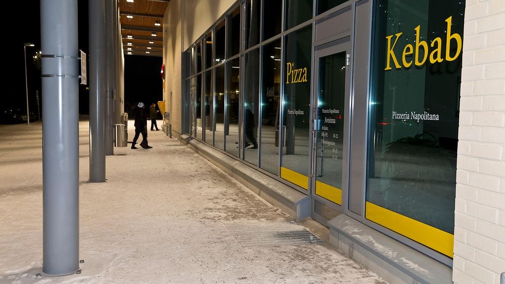 Oulun tammikuinen joukkotappelu sai alkunsa Toppilassa sijaitsevasta pizzeriasta.