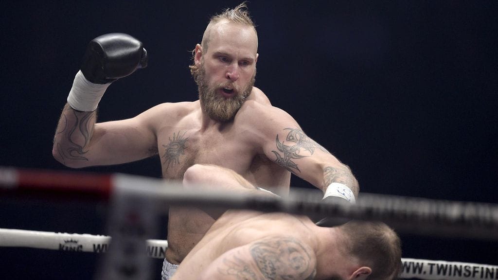 Robert Helenius luopuu EM-tittelistään. Tavoite on MM-ottelussa.