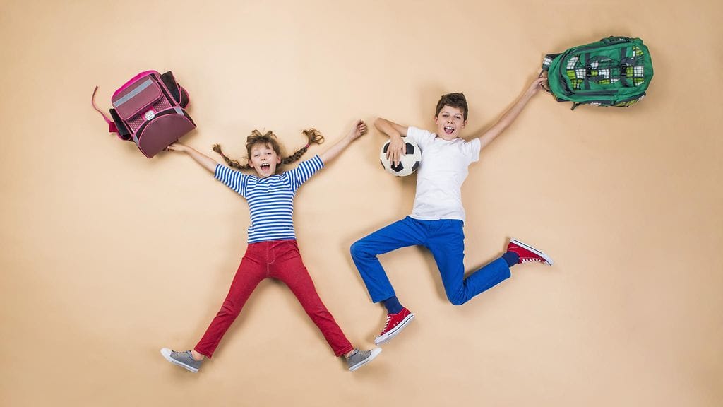 Harrastukset ja koulu vauhdittavat lasten arkea.