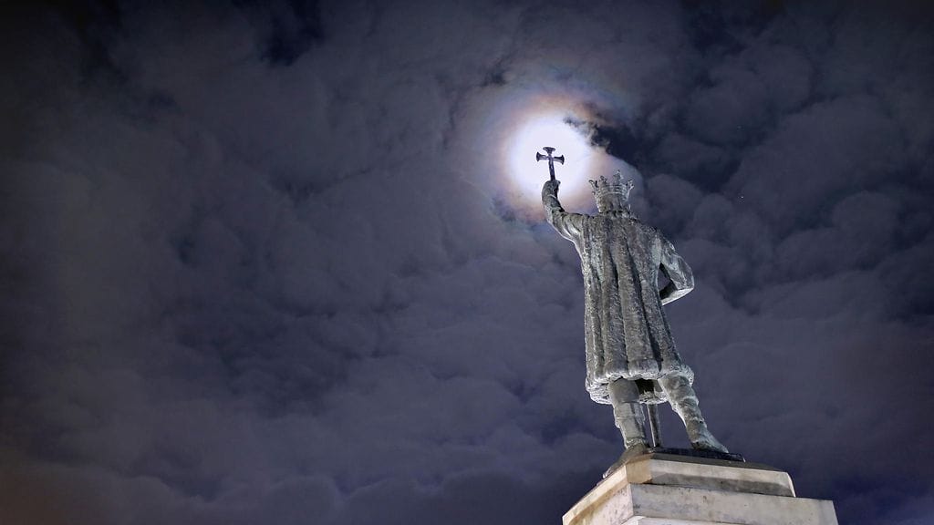 Äänestysinnon ennakoidaan jäävän matalaksi. Korruptio on Moldovassa valtava ongelma ja äänestäjien usko poliitikkoihin vähissä.