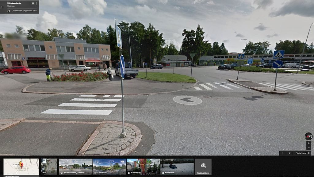 Kannelmäen vanha ostoskeskus. Kuvakaappaus Google Maps -palvelusta.