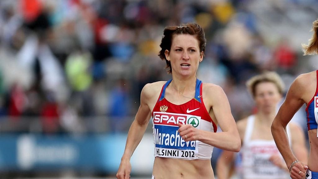 Irina Maratsheva juoksemassa maaliin Helsingissä 2012