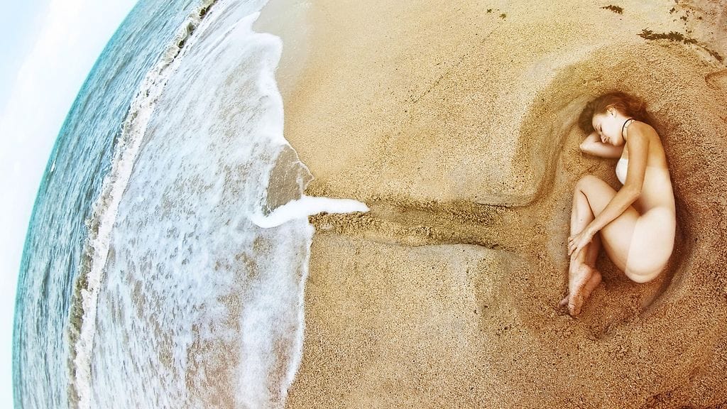 Lapsettomuus voi olla koko ajan läsnä.