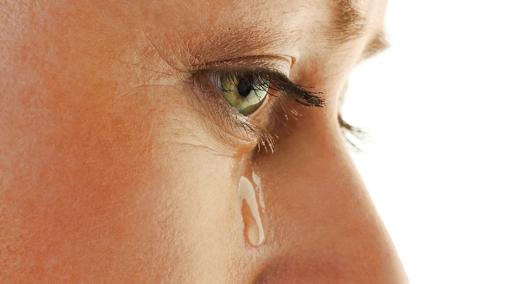 Tiesitkö, että kyyneleet puhdistavat ja suojaavat silmiä? Kuvituskuva.
