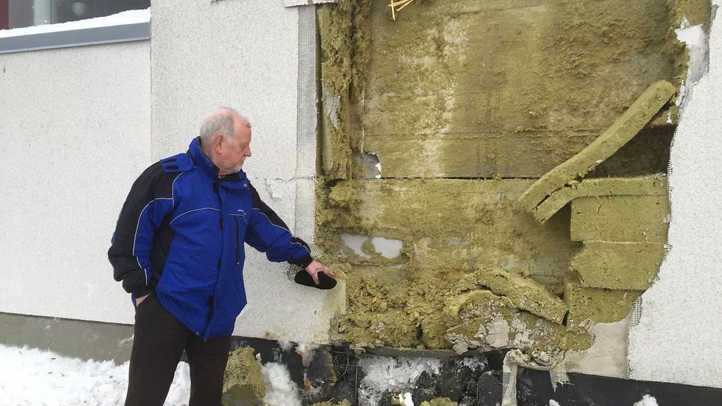 Bussi seinään Helsingissä 26.1.2016, 3