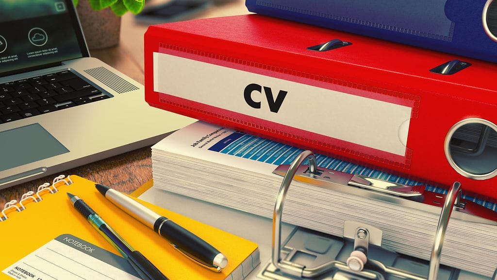 Kuinka paljon työhakemuksen ”olen nopea oppimaan” kertoo ihmisen oikeasta osaamisesta? Kuvituskuva.