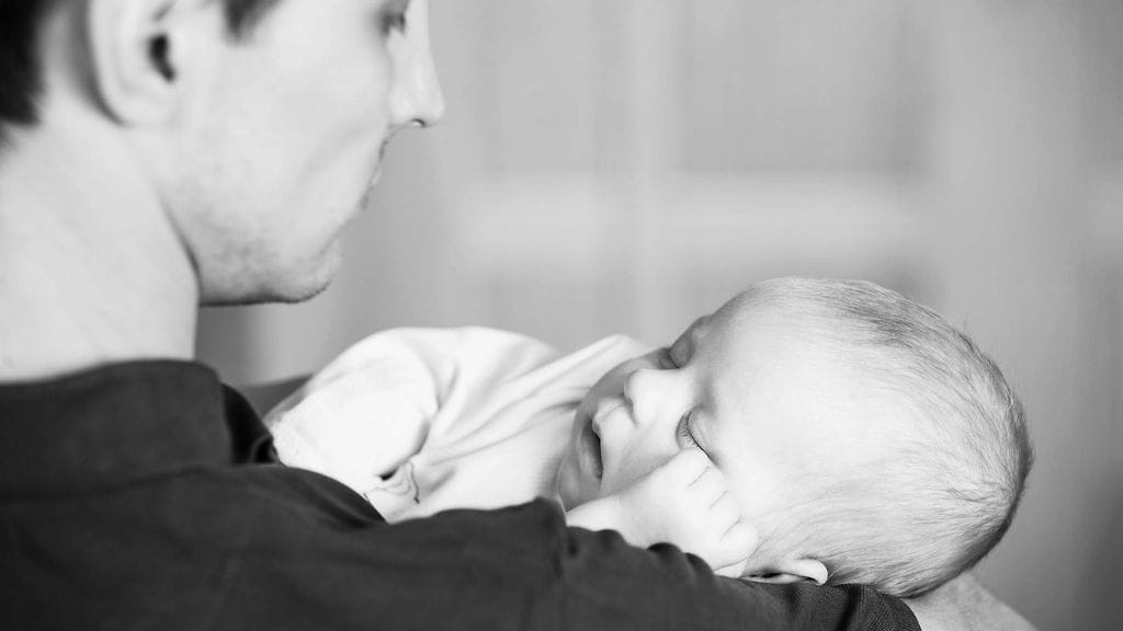 Miehet toivovat lapsia siinä missä naisetkin – mutta usein vasta hieman myöhemmällä iällä.