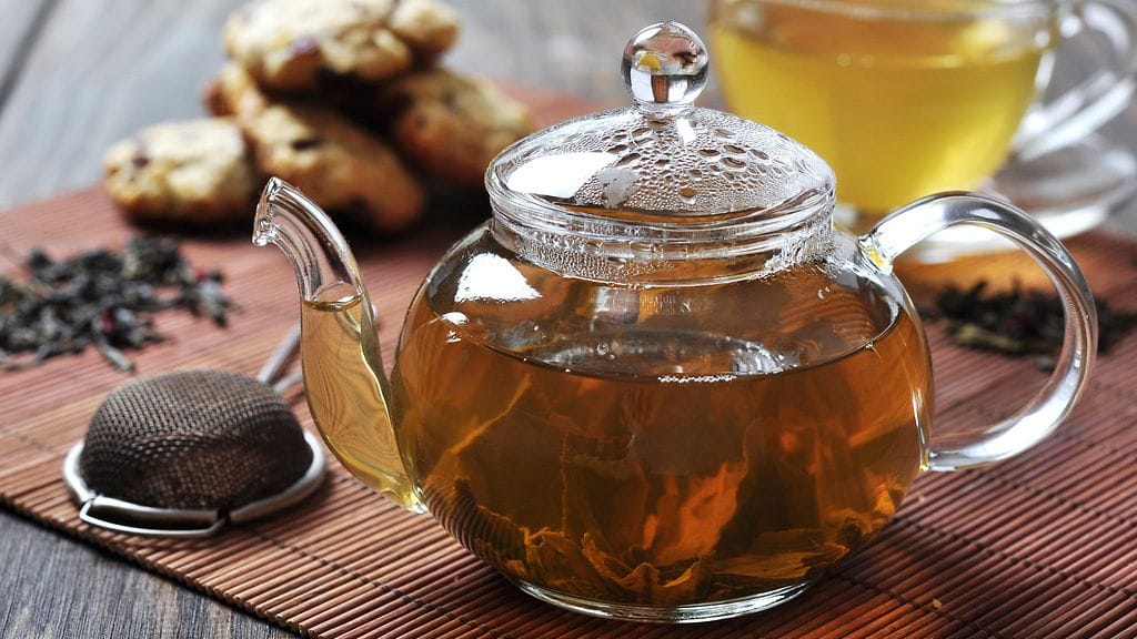 Teelehdet tarvitsevat tilaa auetakseen kunnolla.