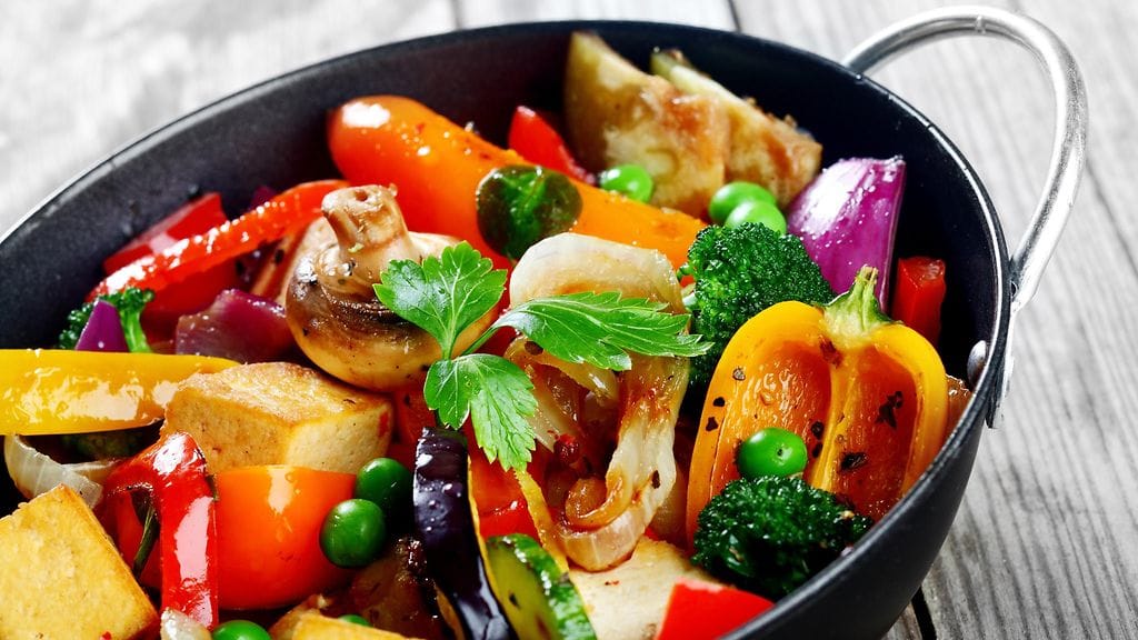 Myös useat kasvikset sisältävät paljon proteiinia.