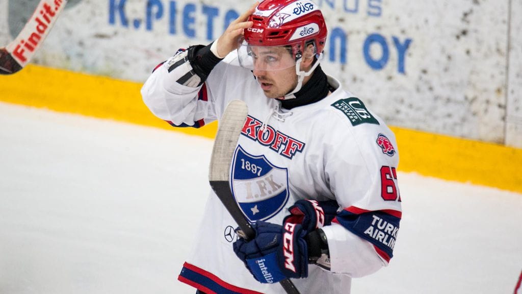 Tomas Zaborsky on pelikiellossa lauantaina, kun HIFK kohtaa HPK:n.