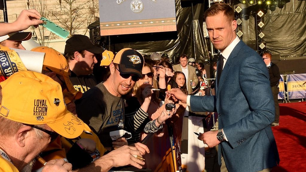 Pekka Rinteen nimikirjoitus oli kysyttyä tavaraa ennen lauantain taitokisoja.