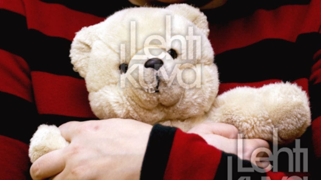 Syyttäjä nosti syytteen kavalluksesta Tampereen Pelastakaa Lapset -yhdistyksen entistä vastuuhenkilöä vastaan. Kuvituskuva.