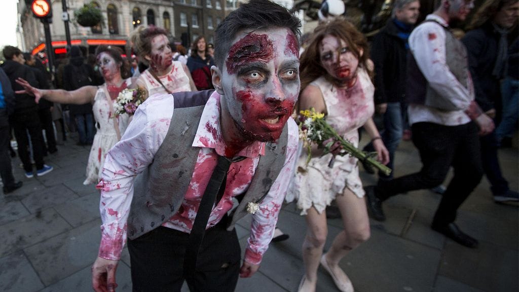 Zombie-kävely Lontoossa 2013.