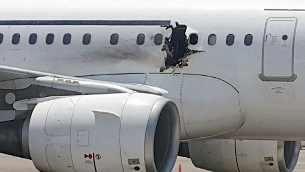 Somalia lentokone repeytymä reikä