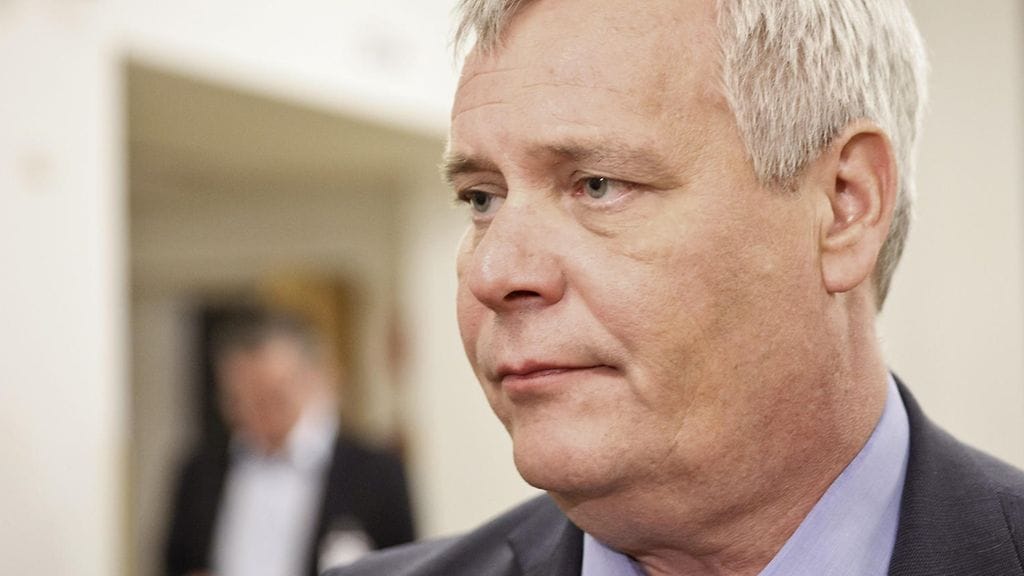 Rinteen mukaan hallitus panee liikaa uskoa sille, että kilpailukykysopimus syntyy.