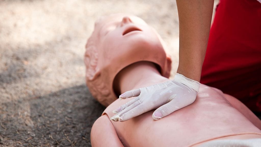 Ovatko lasten ja pienten vauvojen elvytysohjeet sinulla hallussa?