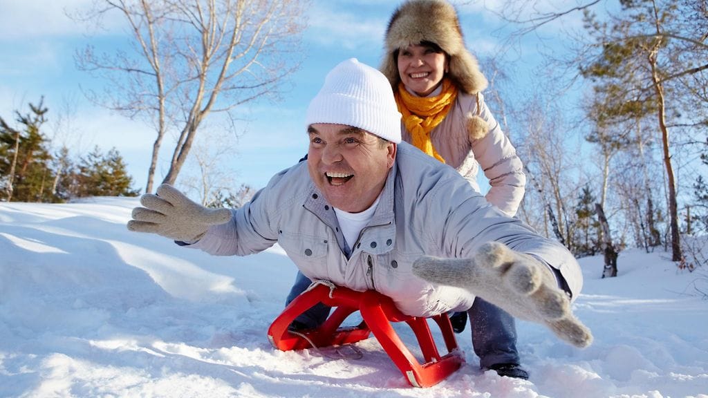 Tutkimus havaitsi ihmisten olevan eläkeiässä vielä onnellisempia kuin teinivuosina.