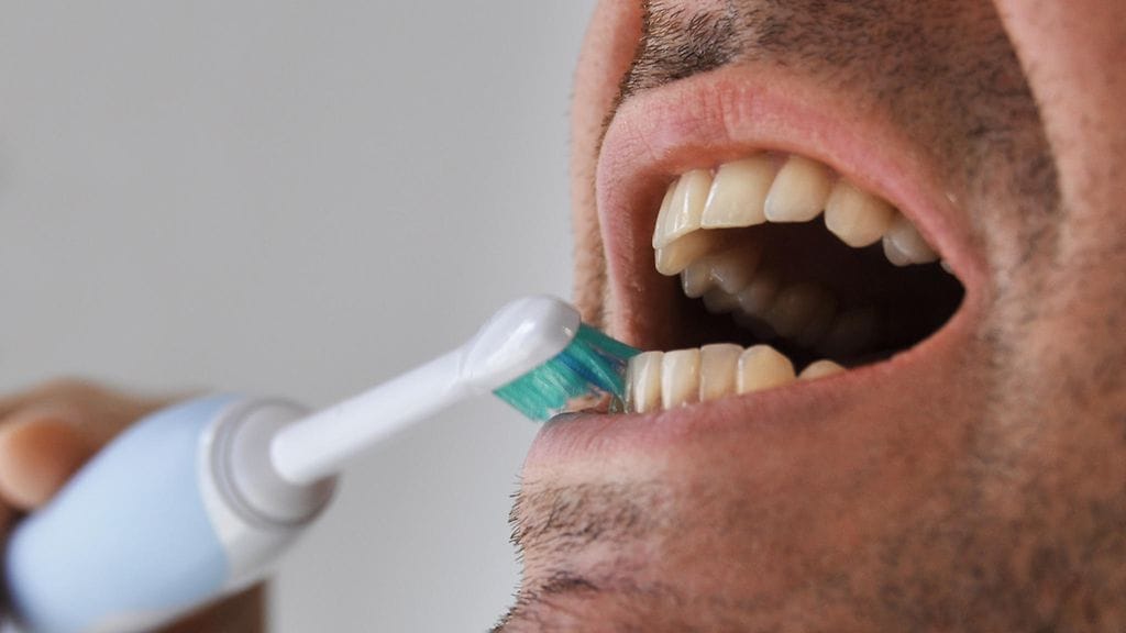 Vaikka hampaiden vihlonta voi olla normaalia, se saattaa olla myös merkki siitä, ettei kaikki ole kunnossa.