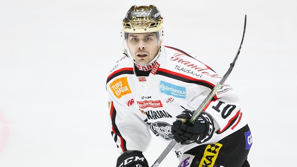 TPS-hyökkääjä Eric Perrin on pelikunnossa.