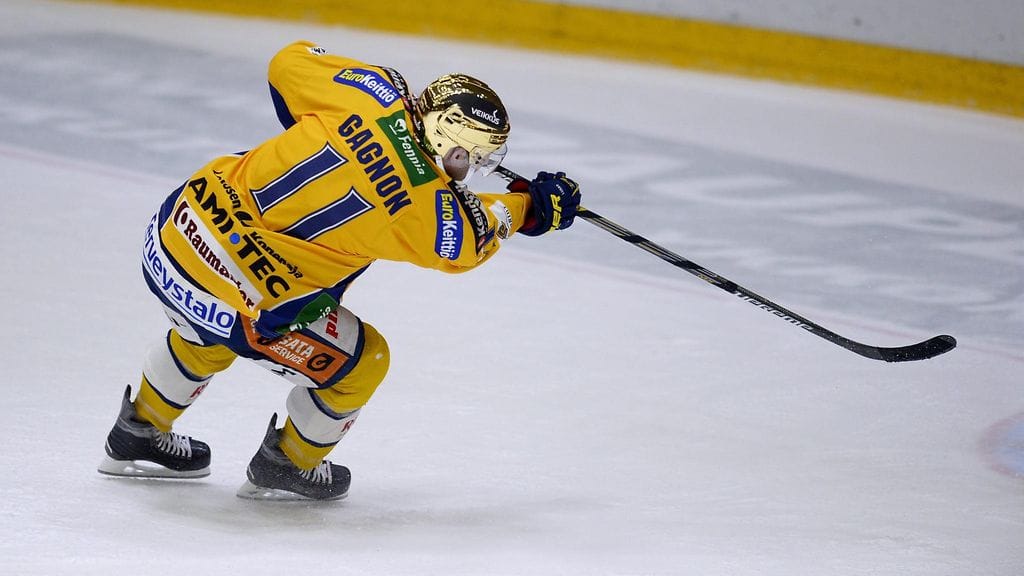 Lukon Aaron Gagnon on kiinni maalipörssin voitossa.