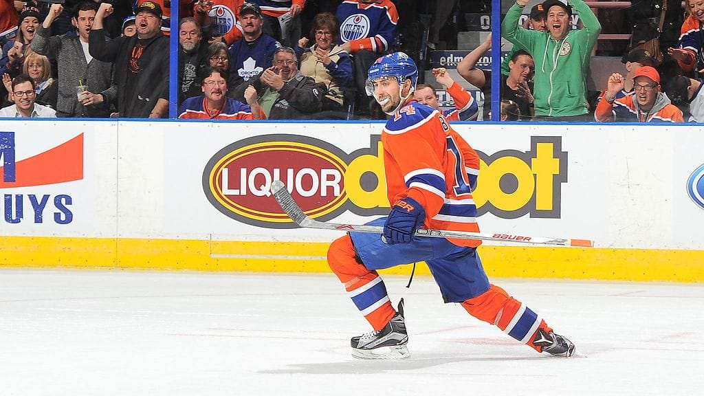 Jordan Eberle tuuletti kolmesti.