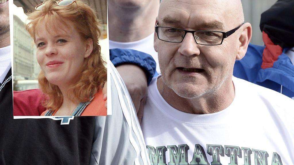 Kuvassa Atik Ismail vuonna 2015. Kuvaan käsitelty kuva Petra Kapasesta vuodelta 1996.