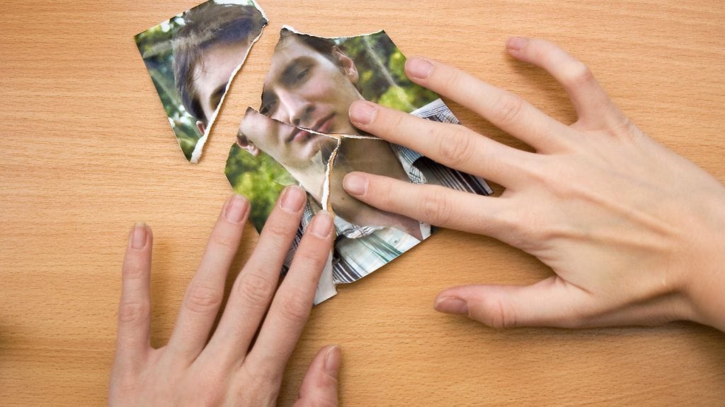 Ystävänpäivä herättää paljon tunteita. Aina tunteet eivät ole niitä kaikkein ruusuisimpia.