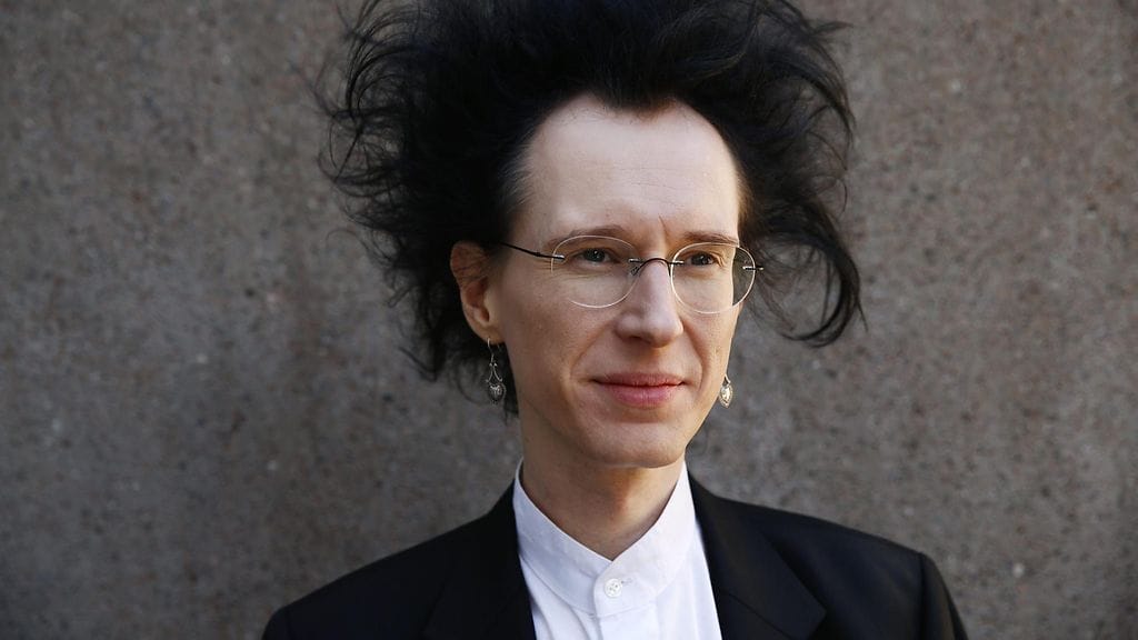 Syksy Räsänen kasvokuva