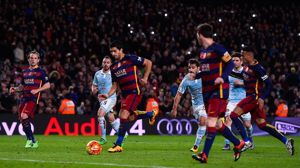 Lionel Messi syötti, Luis Suarez viimeisteli.