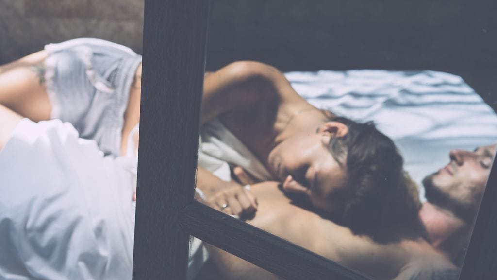 Suomalaiset harrastavat vähemmän seksiä kuin koskaan aiemmin. Mistä se kielii?