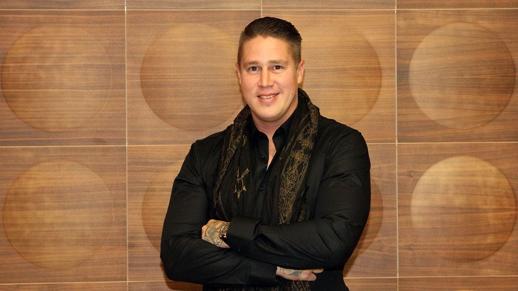 Tomi Björck kertoi Kesäterassi-ohjelmassa syitä sille, miksi Australiaan asettunut perhe päätti palata pidemmäksi aikaa Suomeen.