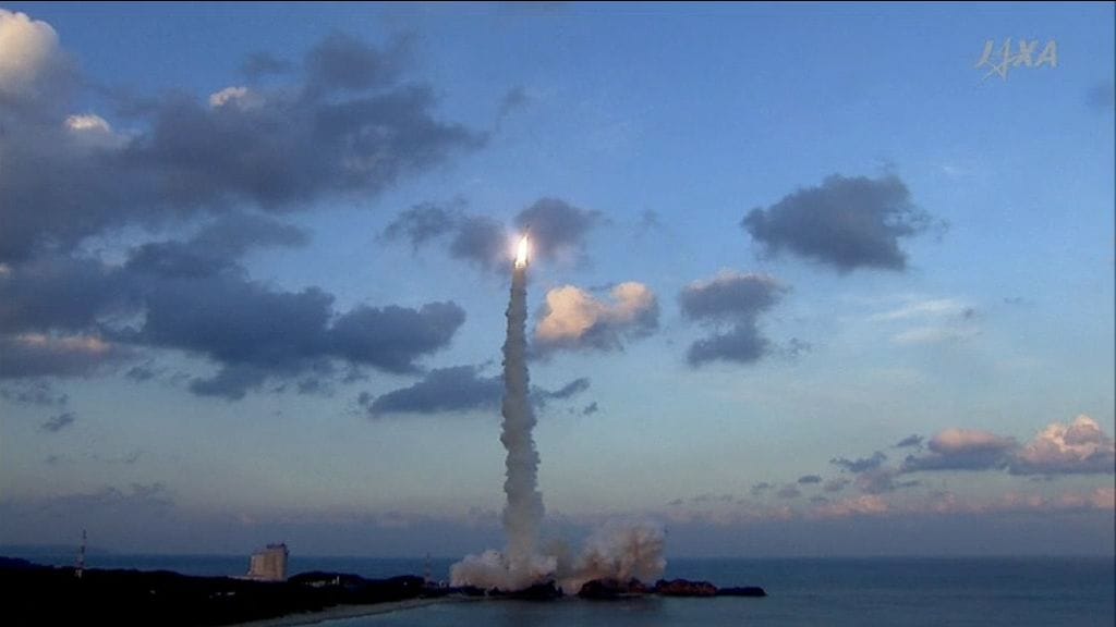 Arkistokuva Japanin laukaisemasta raketista.