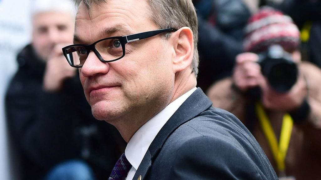 Juha Sipilä kokousti EU-johtajien kanssa jo helmikuussa siitä, miten Brexit voitaisiin välttää. Tänään aamulla selvinnyt euroero ei tullut Sipilälle täytenä yllätyksenä, mutta pettymyksenä kylläkin.