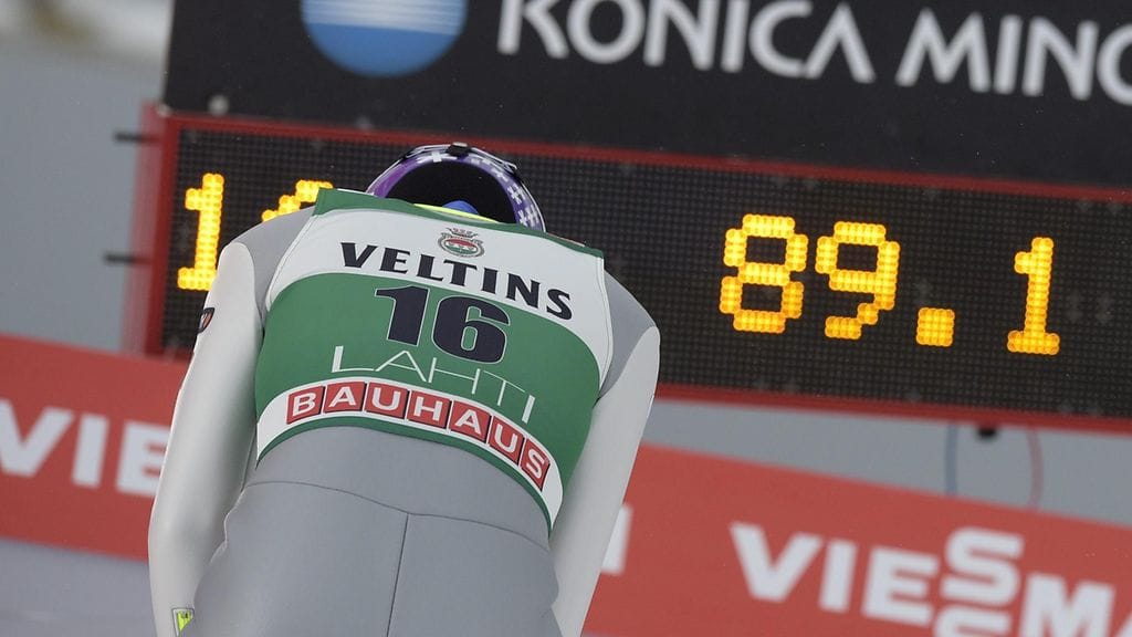 Janne Ahonen sunnuntain karsintakisassa.