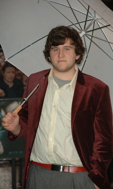 Harry Melling 2