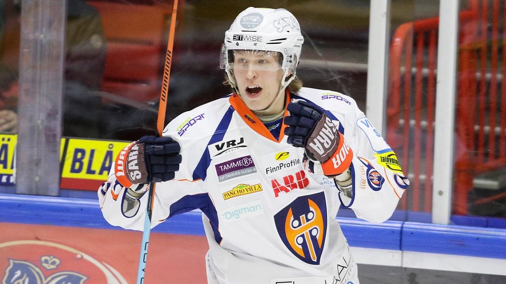 Patrik Laine ampui 4-3-voittomaalin Porissa.