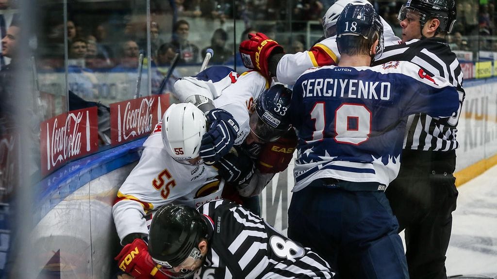 Jokerit joutui taistelemaan kynsin ja hampain Torpedoa vastaan.